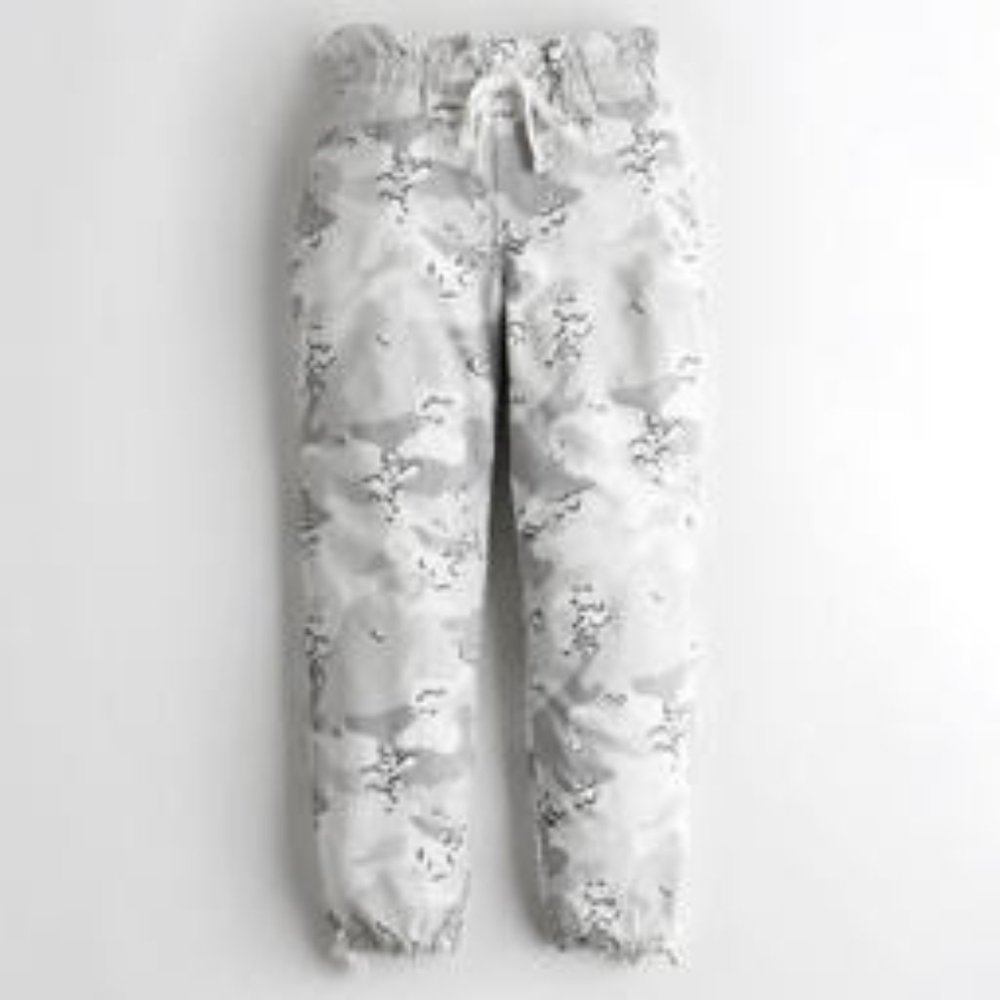 Hollister Paper Bag Pants White Camo